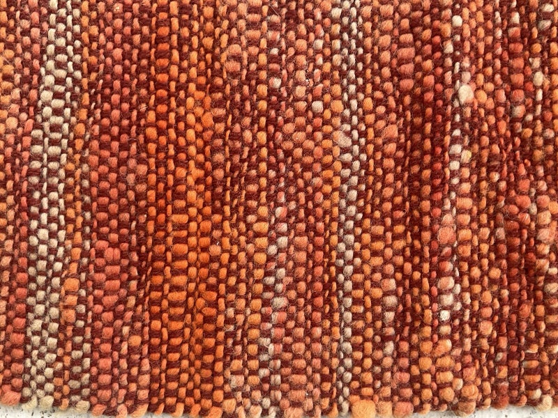 ** RETRO TABLE RUNNER ** HAND WOVEN ** PURE WOOL ** Carousel 1