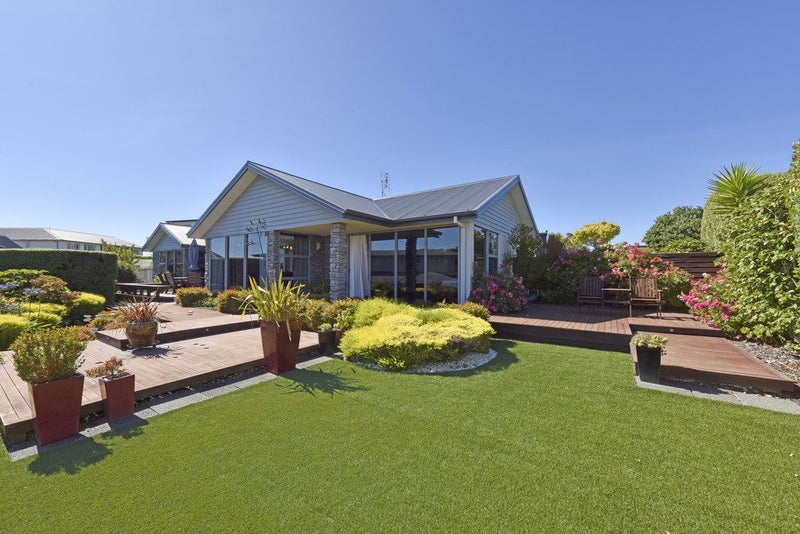 Image 1 of 21