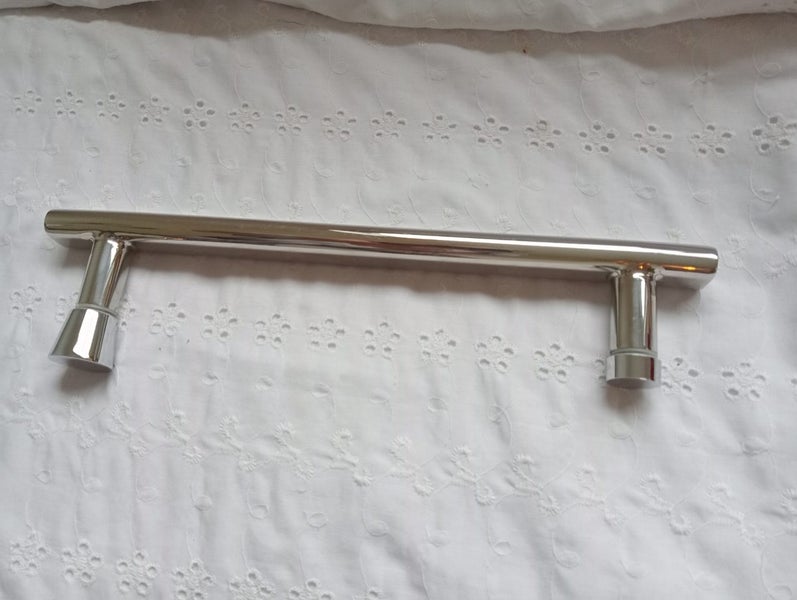 SHOWER HANDLE NEW Carousel 1
