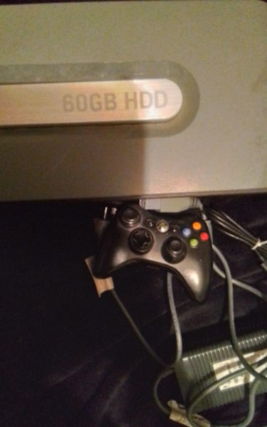 Xbox 360 console 2 controllers 14 games Carousel 3