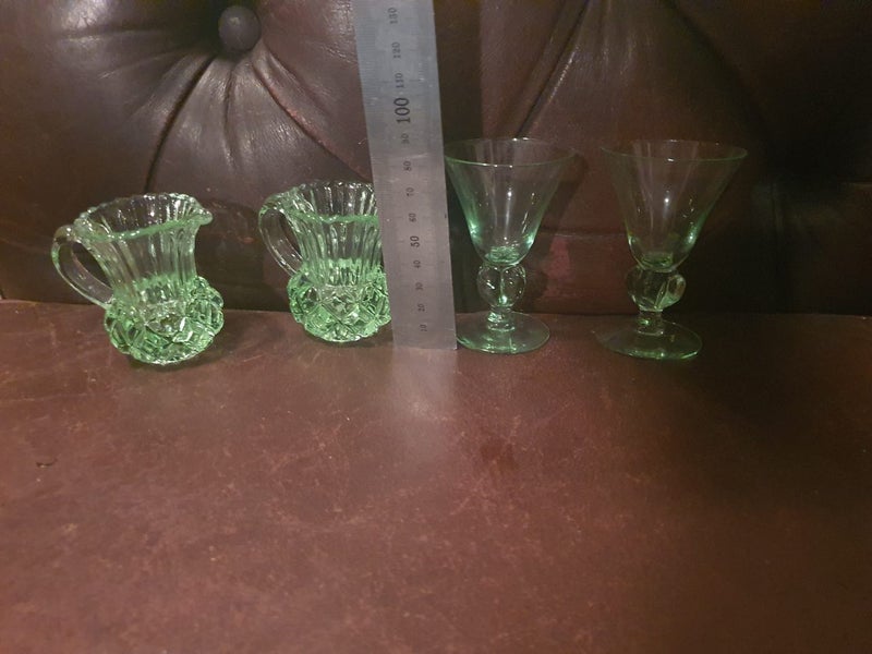Vintage Green Drepression Glass Carousel 5