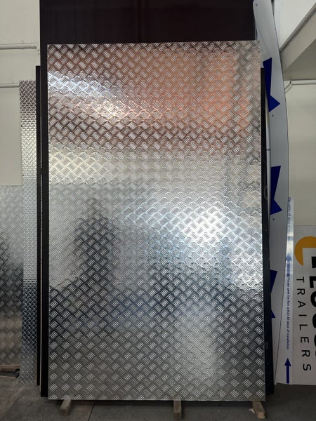 Checker Plate - 2500 x1500 x 2.5mm62863220206081114