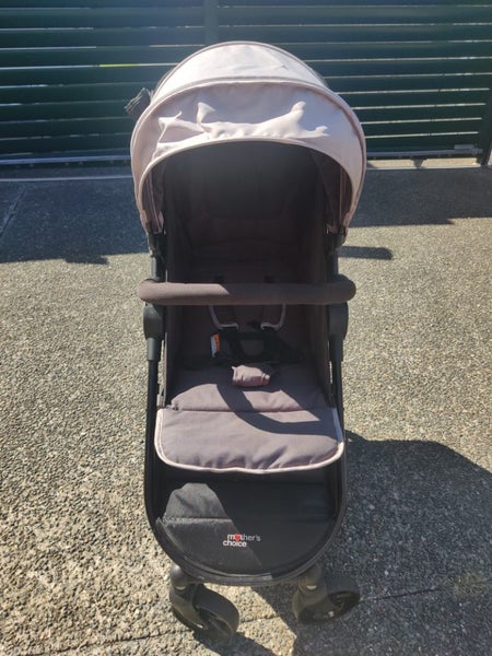 Mother's Choice Pram Carousel 1