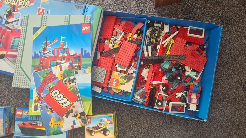 Lego System Bulk Lot (from the 1990s) Carousel 2