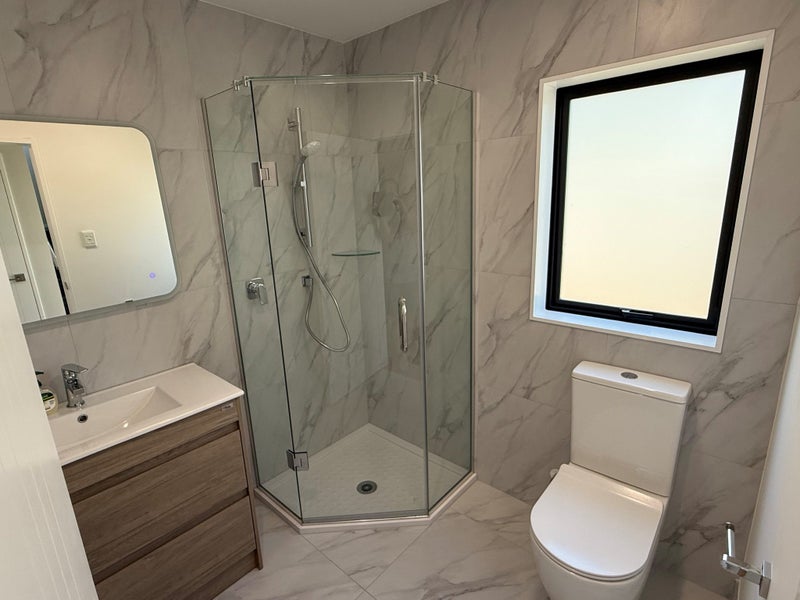 Onehunga, 5 bedrooms64672376416897113