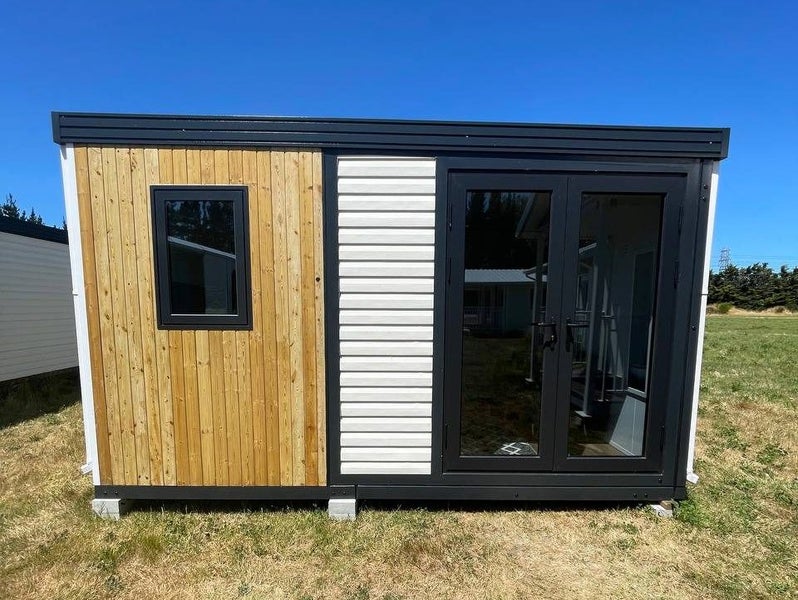 Expandable portable Cabin 26m2 Carousel 1