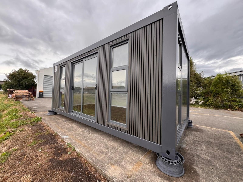 Graphite cabin with cladding Carousel 2