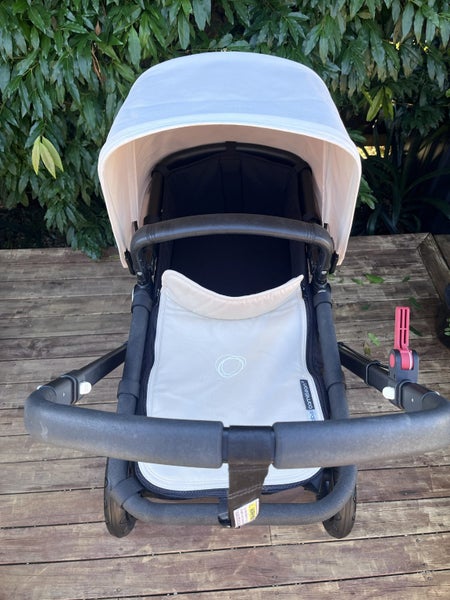 Bugaboo Cameleon 3 - cream/black Carousel 2