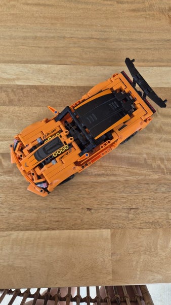 LEGO Technic Chevrolet Corvette ZR1 42093 Carousel 1