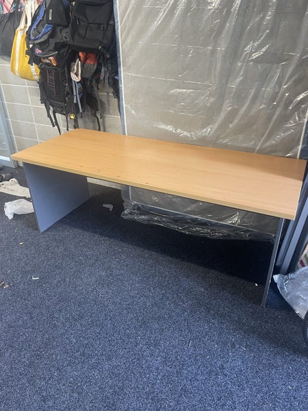 Large desk for computer or general work Carousel 2