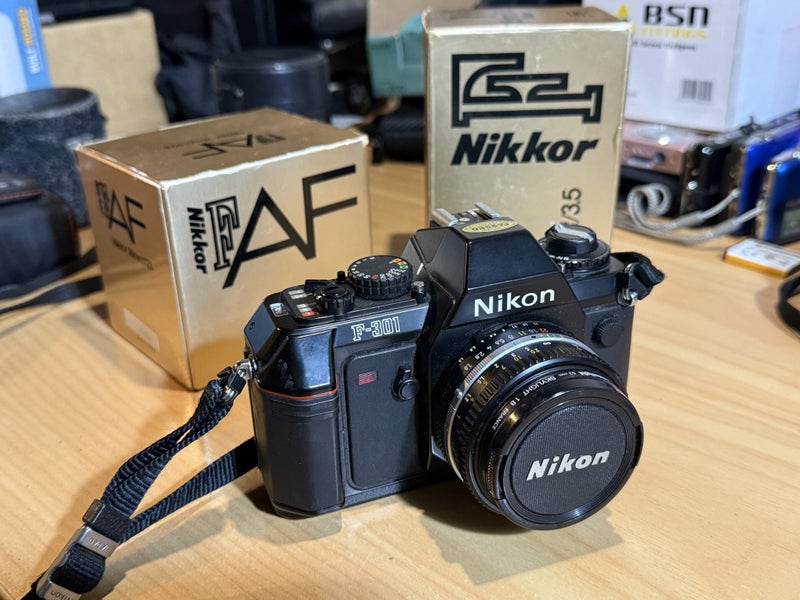 Nikon F-301 35mm Camera and Lenses Carousel 2