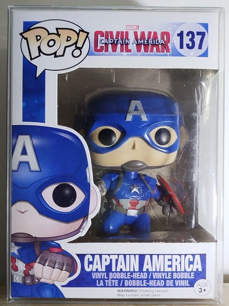 Captain America: Civil War - Captain America 137 Carousel 1