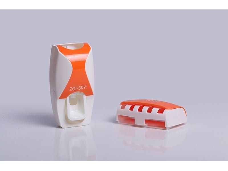 Bathroom Gadgets Automatic Toothpaste Dispenser 5pcs Toothbrush Holder Set Wall Carousel 1