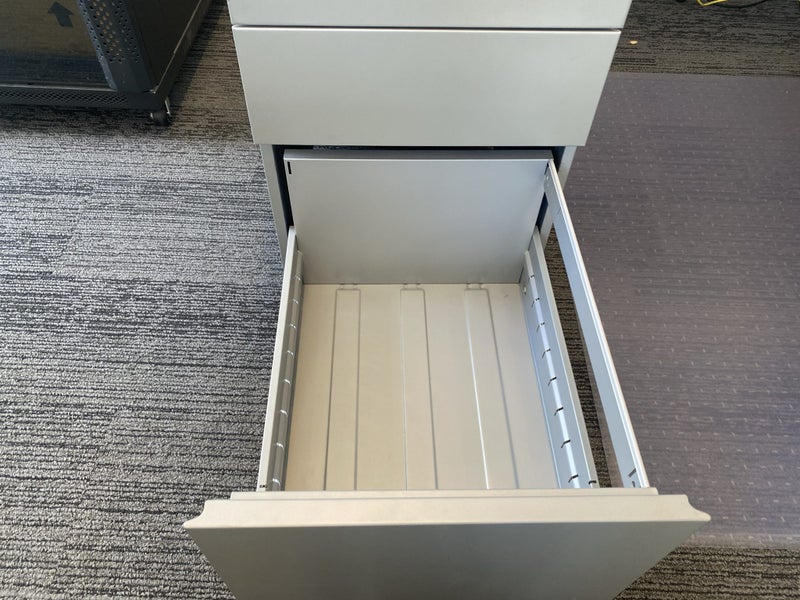 Lockable Steel Office Mobile Carousel 5