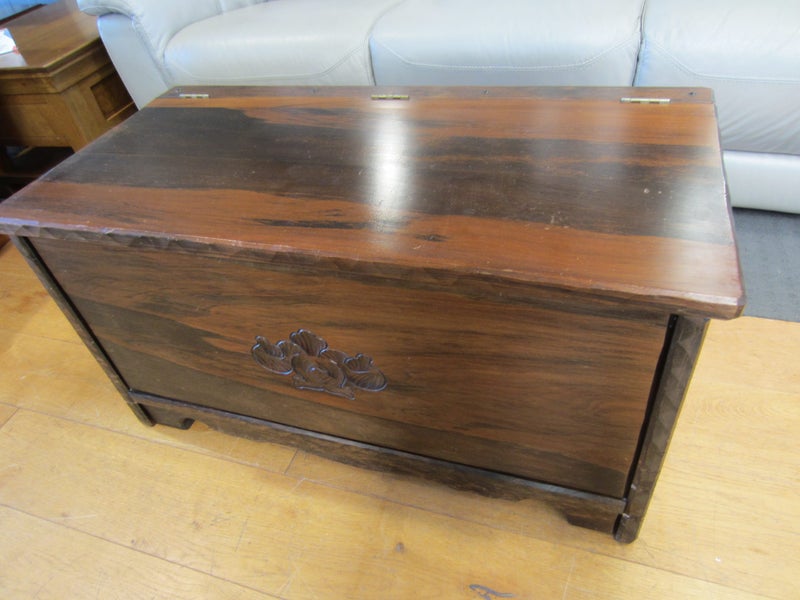 Kauri Blanket Chest Carousel 2