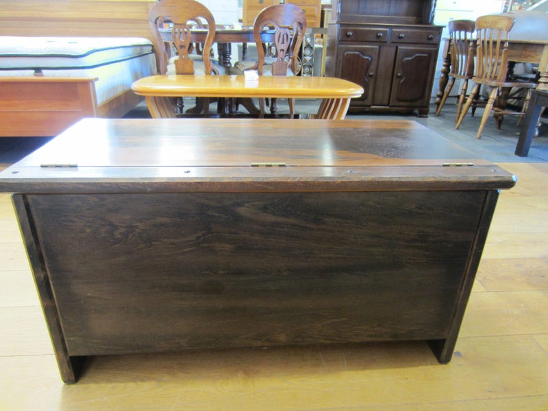 Kauri Blanket Chest Carousel 11