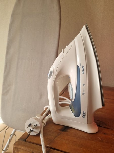 Phillips Steam Iron + Board Carousel 1