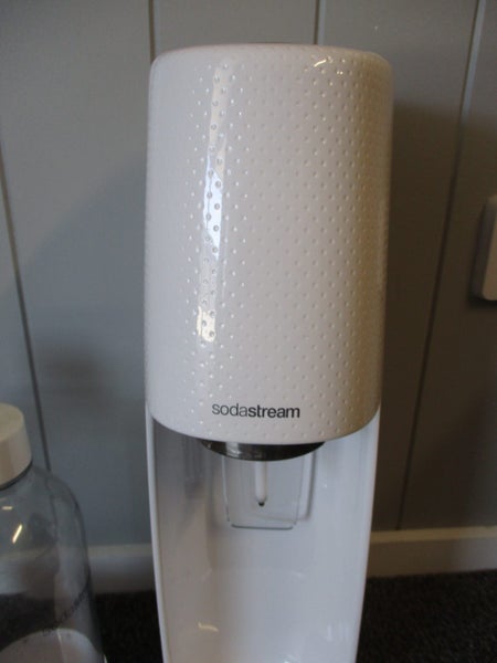 Soda Stream with gas bottle and 2 bottles Carousel 2