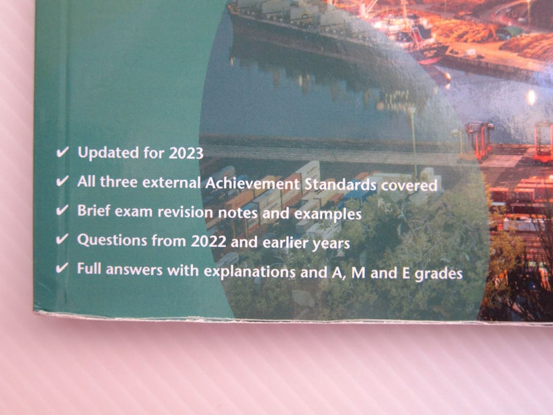**LEVEL 3 ECONOMICS AME WORKBOOK (LEARNWELL) Carousel 2