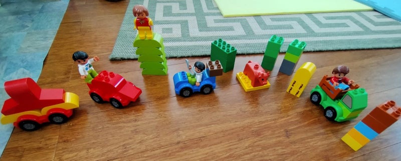 Lego Duplo - Transport Carousel 2