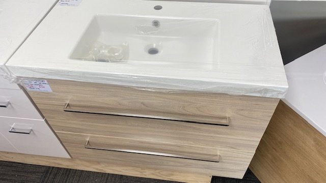 900 Citi Wall Hung 2 Draw in Coastal Elm Woodgrain with Ponti Basin Carousel 1