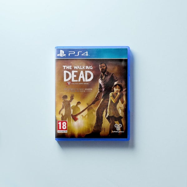 The Walking Dead: The Complete First Season Plus 400 Days - PlayStation 4 / P... Carousel 1