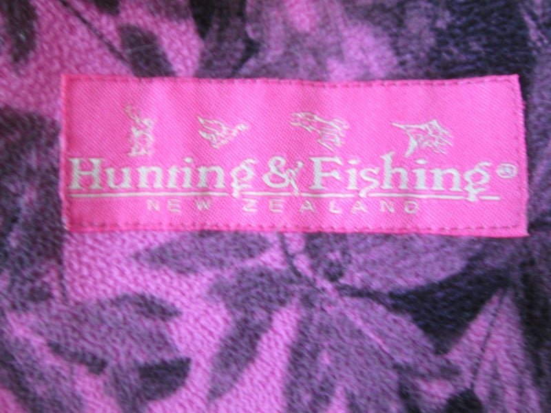 ~* HUNTING & FISHING GIRLS PINK CAMO SUIT 12 *~ Carousel 2