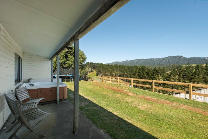 Image 1 of 33