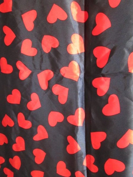 SATIN POLYESTER FABRIC x 1>>>> BLACK WITH HEARTS PATTERN>>> >>>>>NEW Carousel 2