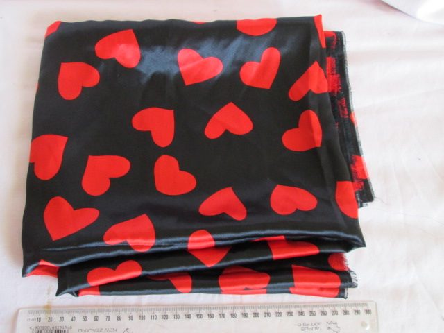 SATIN POLYESTER FABRIC x 1>>>> BLACK WITH HEARTS PATTERN>>> >>>>>NEW Carousel 4