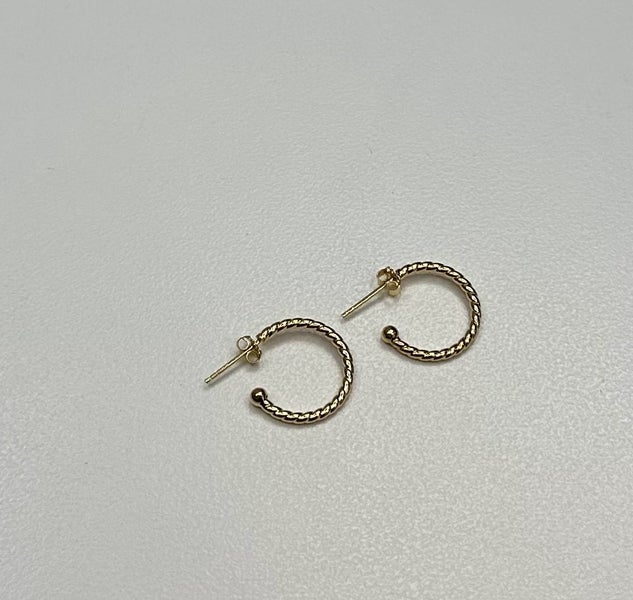9ct Gold 15mm 1/2 Hoop Twist Earrings 2x15mm (Safe) Carousel 6