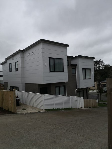 Image 1 of 31