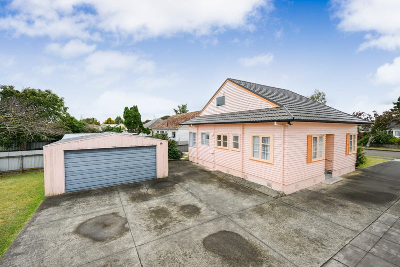Image 1 of 25