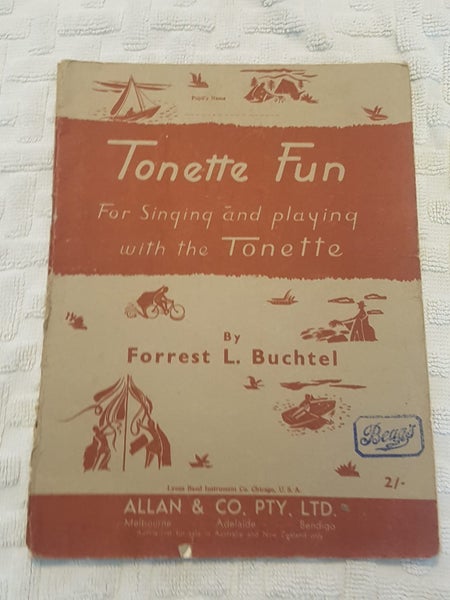 Tonette fun (for singing and playing) Carousel 1