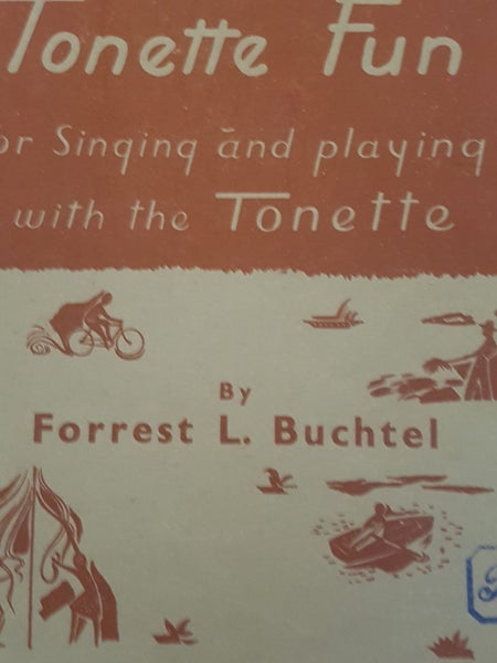 Tonette fun (for singing and playing) Carousel 2
