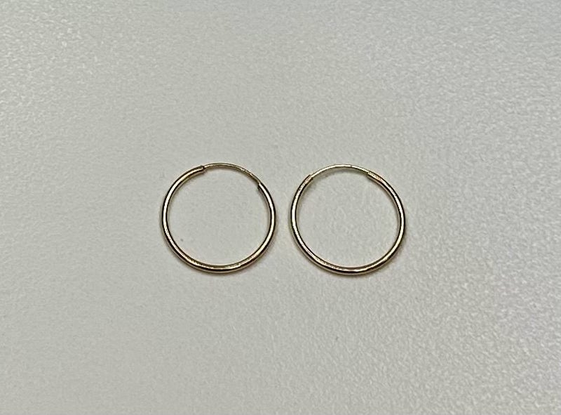 9ct Gold 15mm Plain Sleeper Earrings 1.3x15mm (Safe) Carousel 1