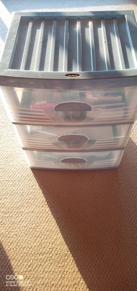 Office stationery plus 3 draw cabinet Carousel 1
