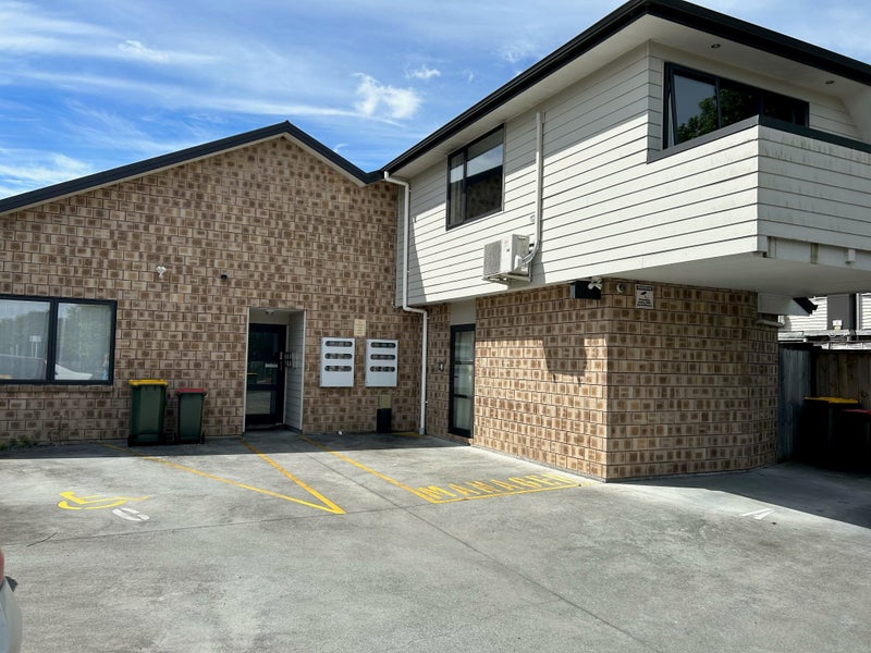 Image 1 of 10
