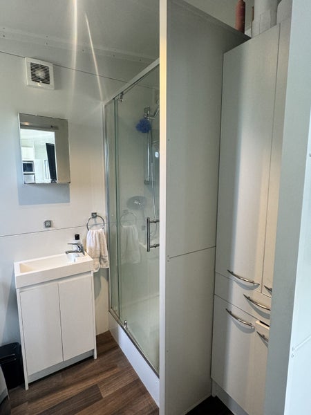 2 Bed tiny home must go ASAP Carousel 2