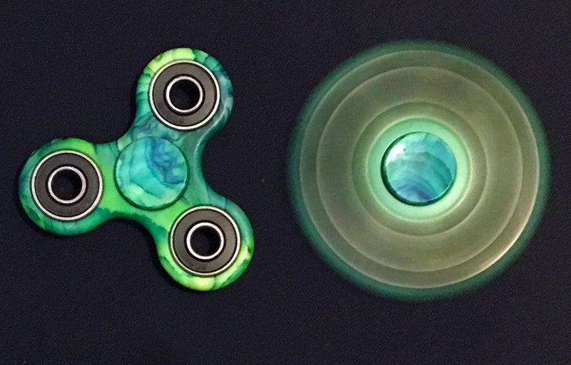 Fidget Spinner Carousel 1