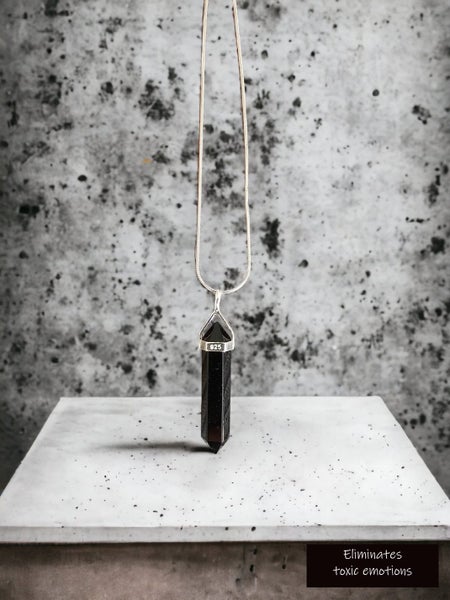 BLACK TOURMALINE PENDANT ON STERLING SILVER CHAIN Carousel 1