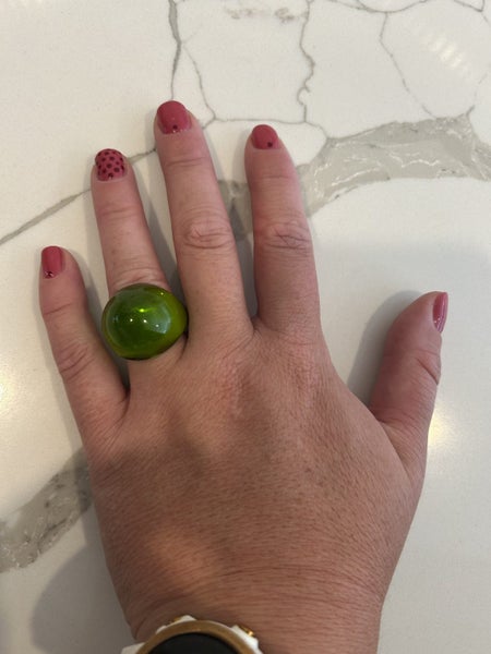 Iconic Lalique Cabochon Ring. Carousel 1