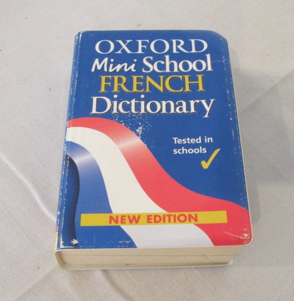 Oxford Mini School French Dictionary Carousel 1