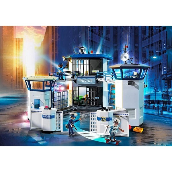 Playmobil Police Headquarters with Prison Carousel 8
