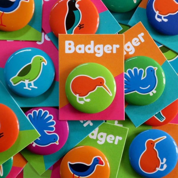 3 NZ Birds Badges – 14 designs to choose from Carousel 1