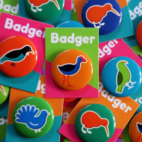 3 NZ Birds Badges – 14 designs to choose from Carousel 2