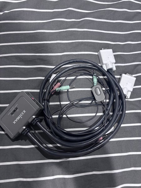 VGA and USB KVM Carousel 1