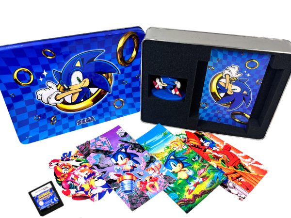 Sonic Classic Collection COLLECTOR'S TIN + GAME (Nintendo DS) Carousel 1