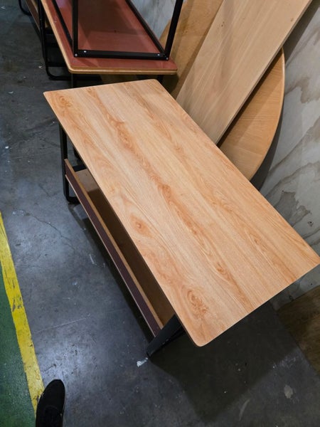 Desks asking is for all 5 Carousel 1