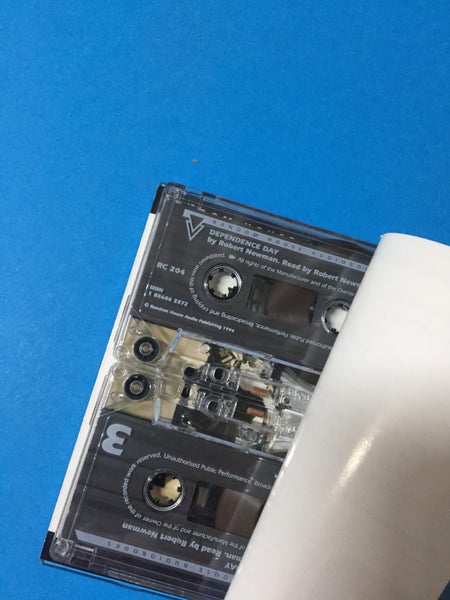 Robert Newman: Dependence Day (AudioBook Cassette) Carousel 3